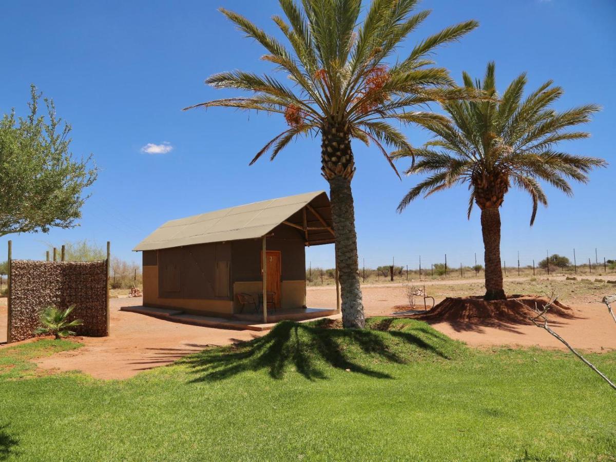 Lapa Lange Game Lodge Mariental Luaran gambar
