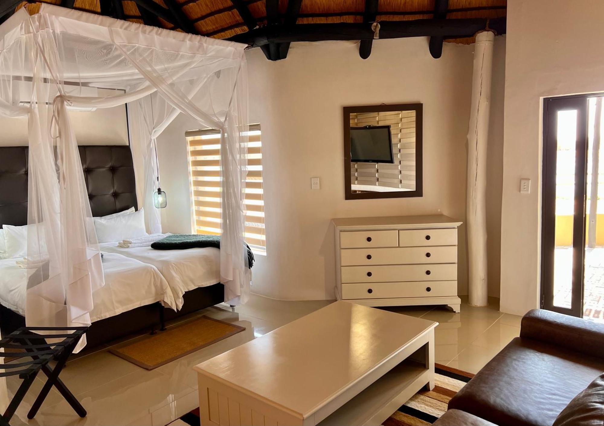 Lapa Lange Game Lodge Mariental Luaran gambar