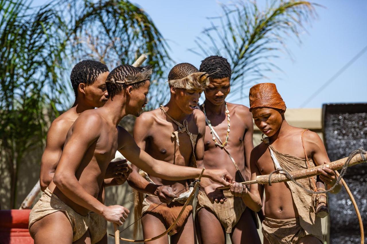 Lapa Lange Game Lodge Mariental Luaran gambar