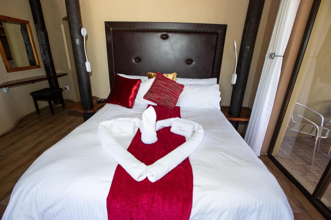 Lapa Lange Game Lodge Mariental Luaran gambar