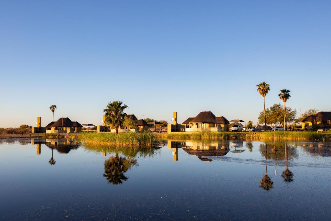 Lapa Lange Game Lodge Mariental Luaran gambar