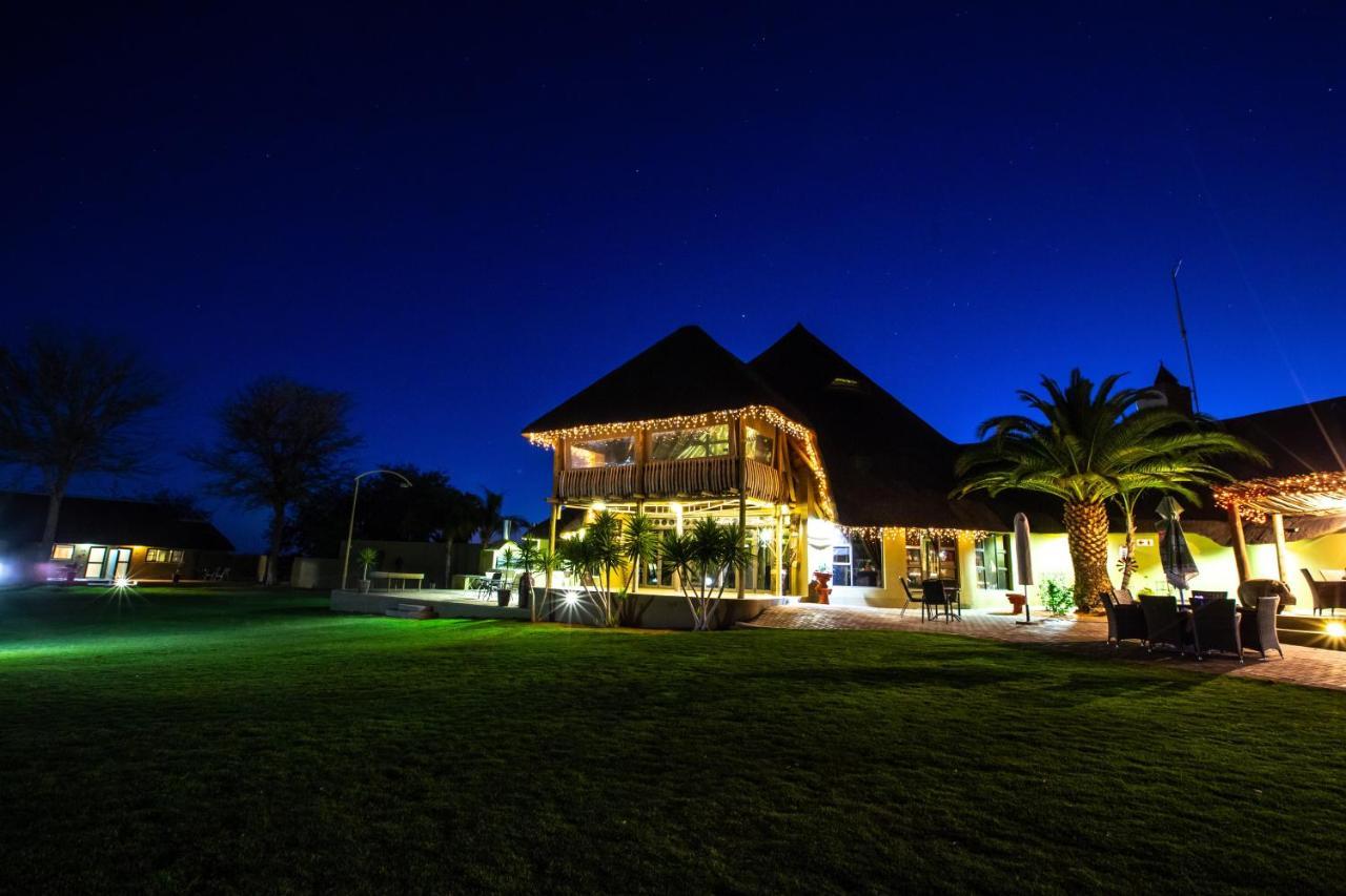 Lapa Lange Game Lodge Mariental Luaran gambar